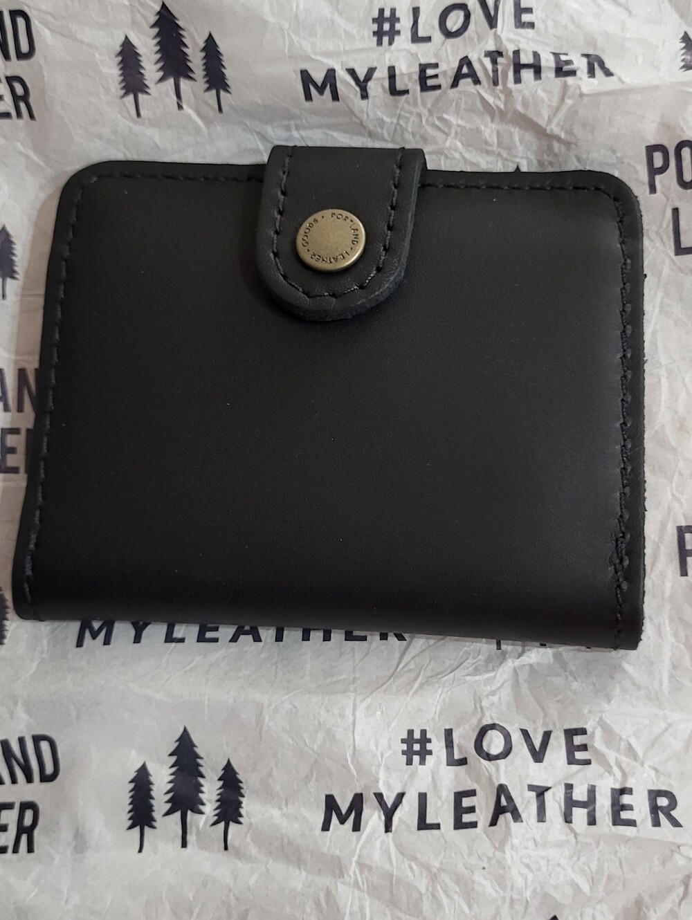 PORTLAND Leather Mini Bilfold Night Owl